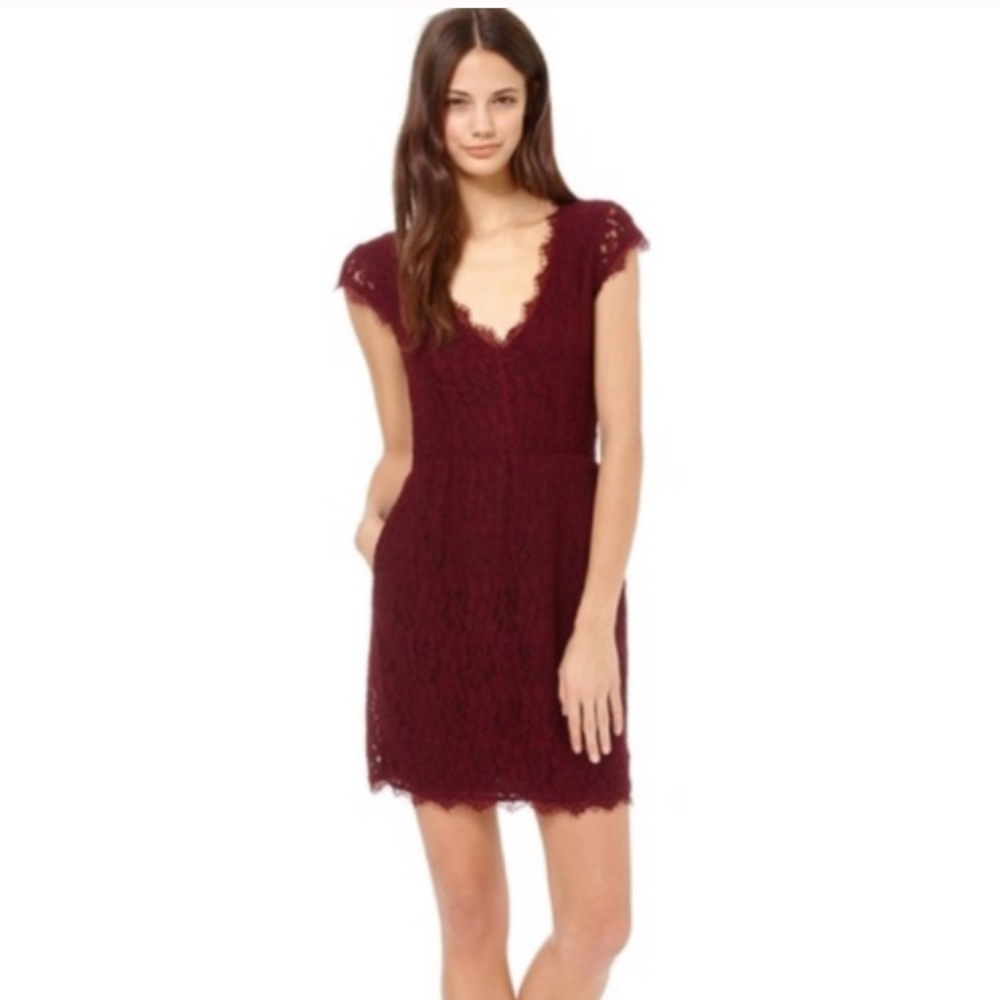 Wilfred Tobias lace dress.